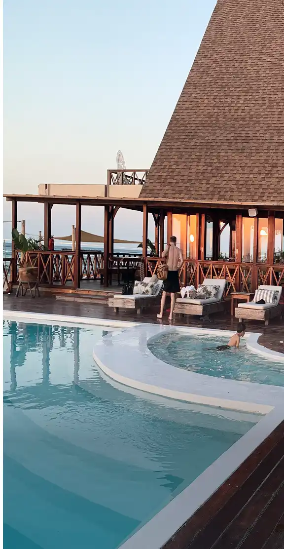 Pariwisata & Perhotelan