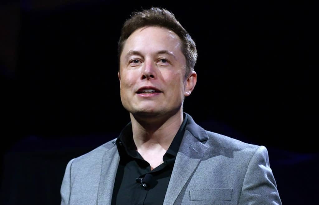 Gambar People in Crypto: Elon Musk Tertarik Investasi Besar di Bitcoin