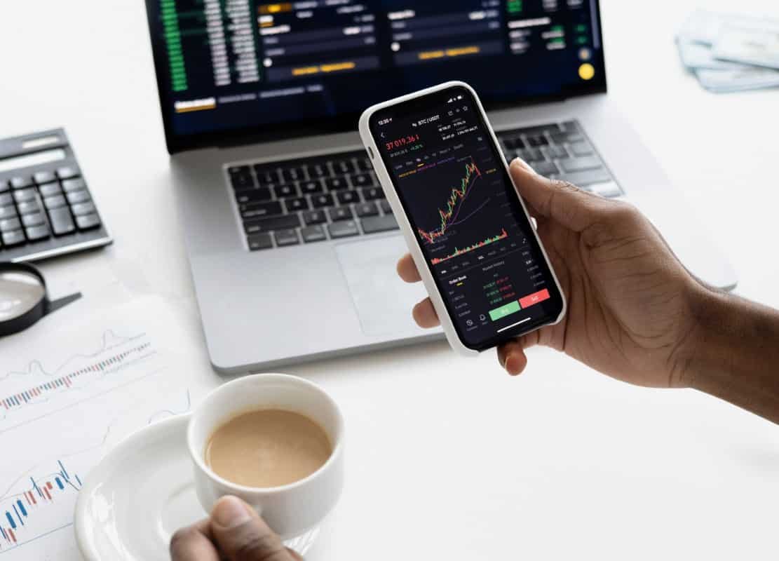 Gambar Cara Menggunakan Bollinger Band di Trading Saham dan Crypto