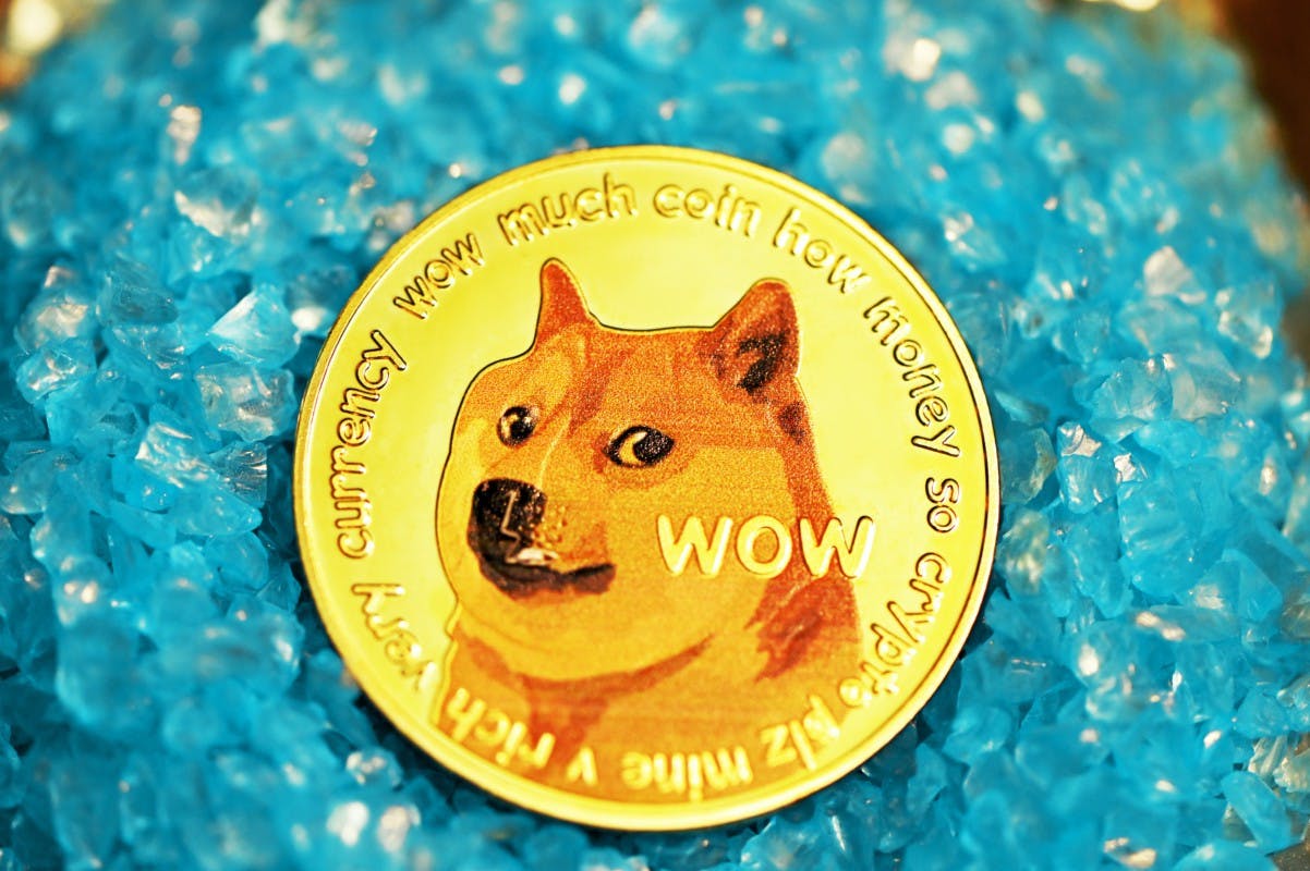 Gambar Analisis Harga DOGE Hari Ini: Volume Perdagangan DOGE Melonjak 18,96% dalam 24 Jam!