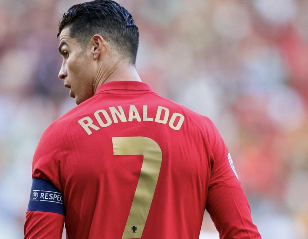 Gambar Mulai dari Rp150 Ribu, Cristiano Ronaldo Luncurkan Koleksi NFT Kedua ‘ForeverCR7: The GOAT’