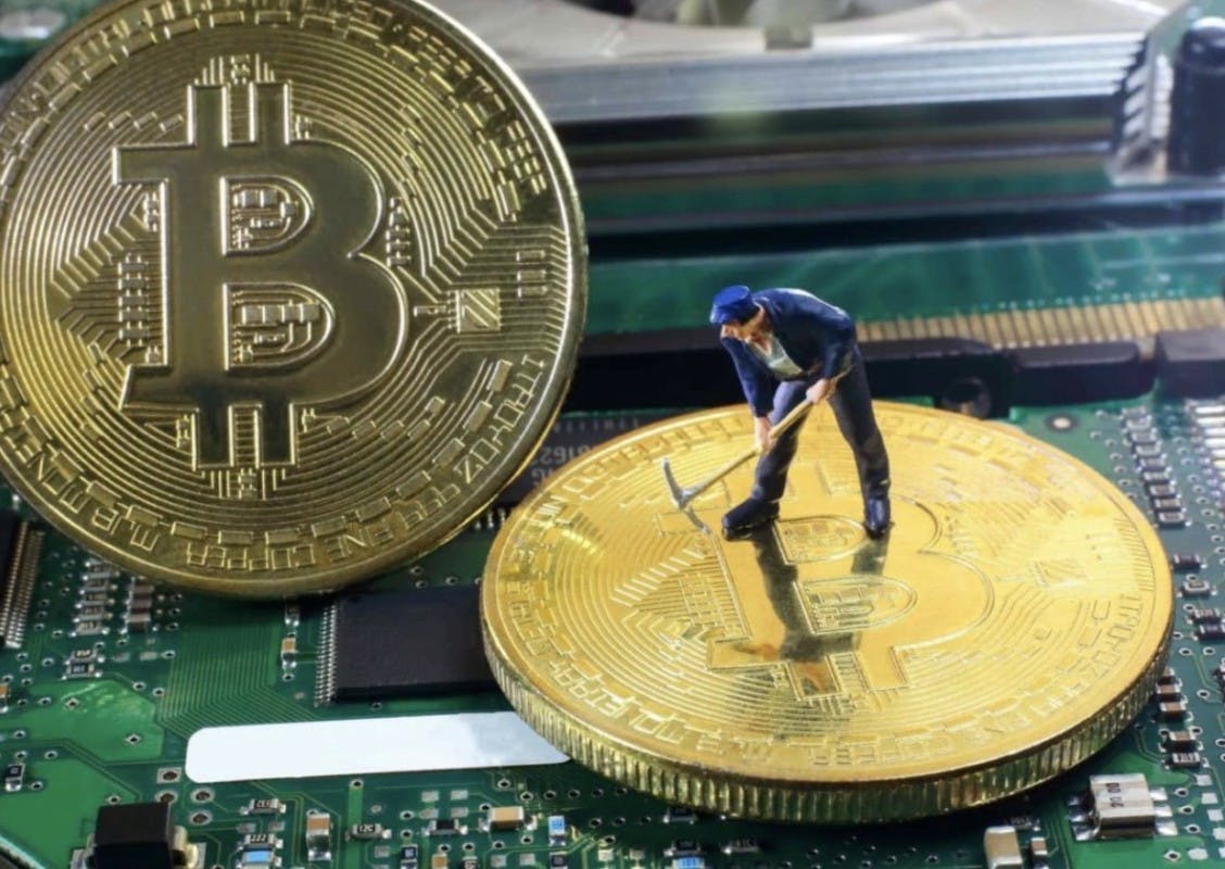 Gambar Dampak Halving Bitcoin: Pendapatan Penambang dan Hash Rate Turun, Apa yang Terjadi?