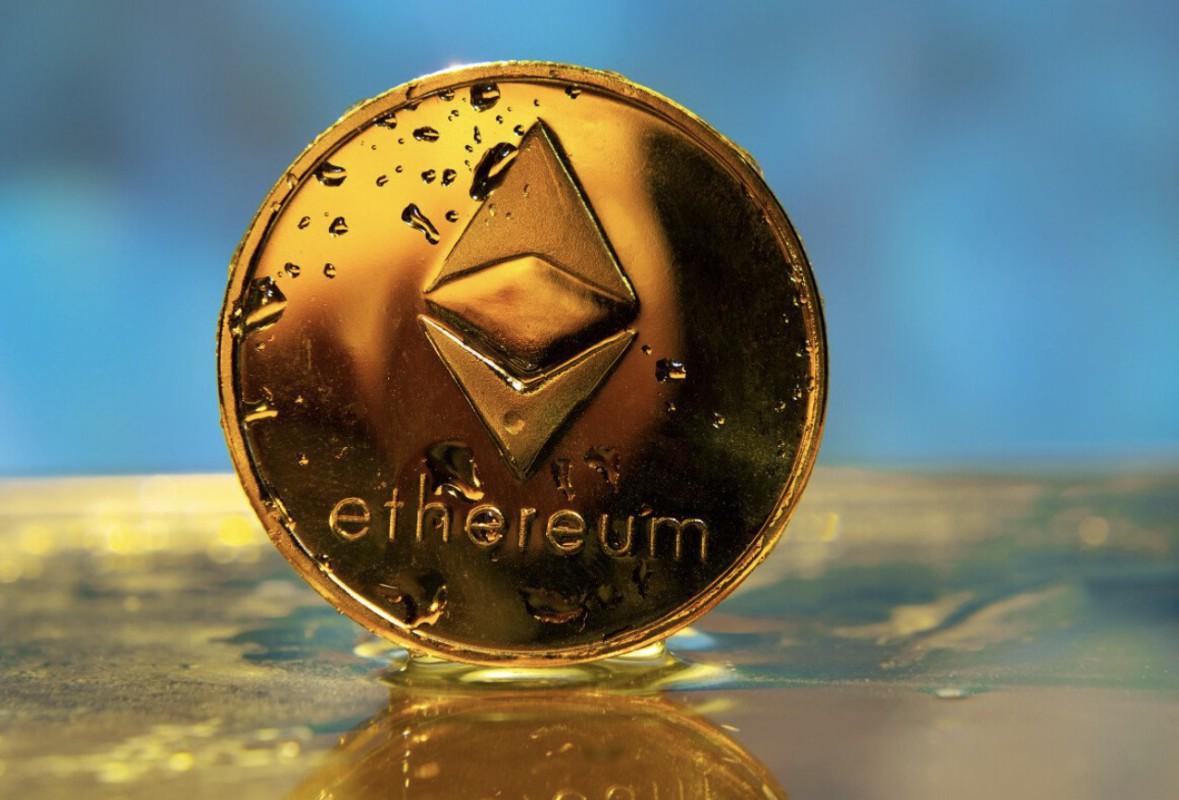 Gambar Ethereum: Menembus Batas $2.000, Apakah Ini Awal dari Revolusi Crypto?