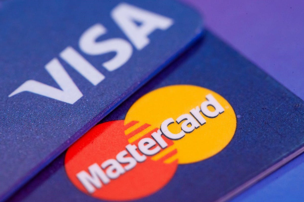 Gambar Terobosan Baru di Dunia Keuangan: Visa dan Mastercard Memimpin Revolusi Crypto!